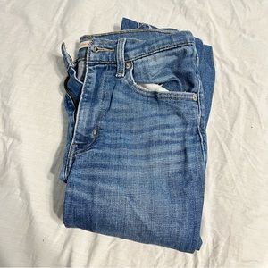 Levi’s Mile High Super Skinny Jeans Size 27x30
